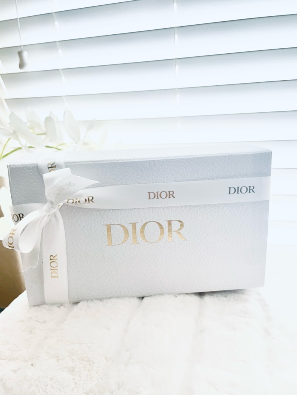 DIOR Authentic empty Gift Box set + Tissue & Ribbon - Picture 2 of 6